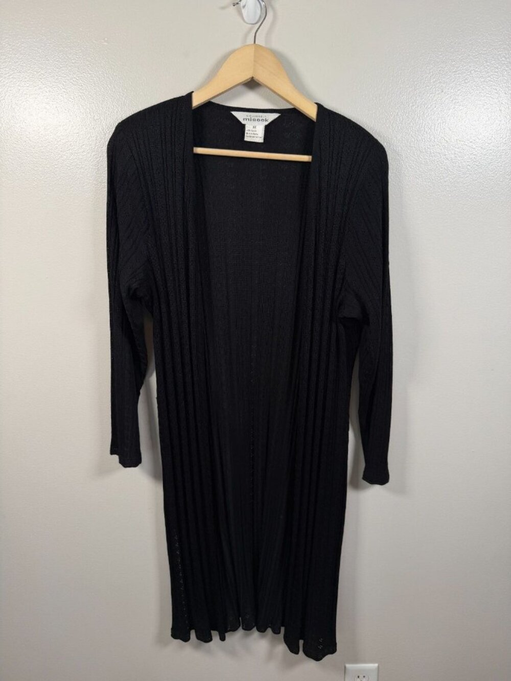Exclusively Misook Cardigan Sweater Size Medium Black Open Front Long Line